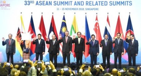 Manfaat ASEAN bagi Indonesia di Bidang Ekonomi, Politik, & Sosbud
